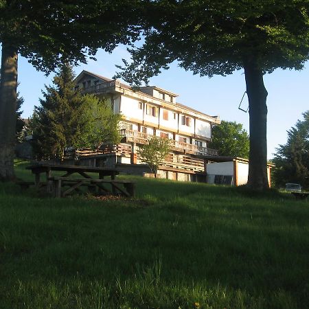 Albergo Rifugio Montecucco Piampaludo المظهر الخارجي الصورة