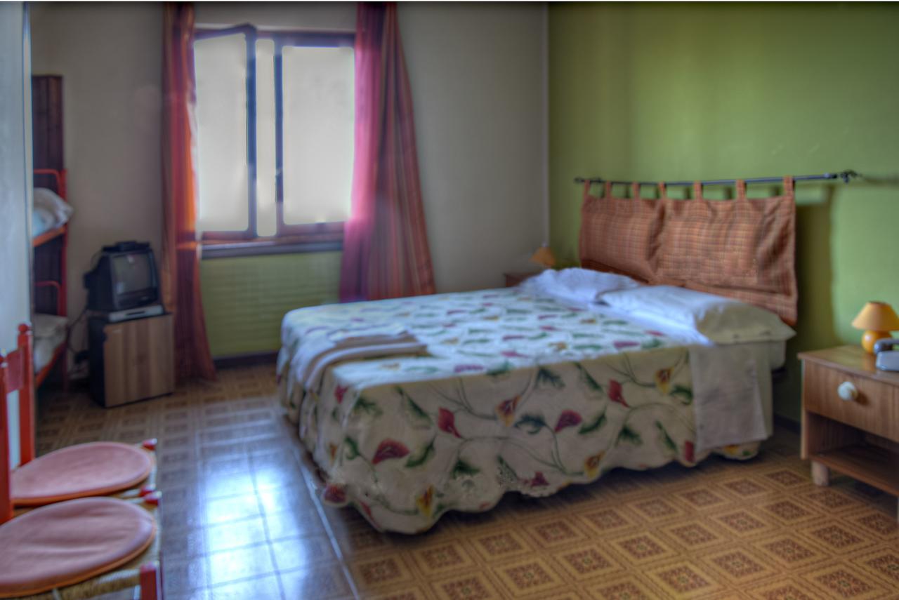 Albergo Rifugio Montecucco Piampaludo المظهر الخارجي الصورة