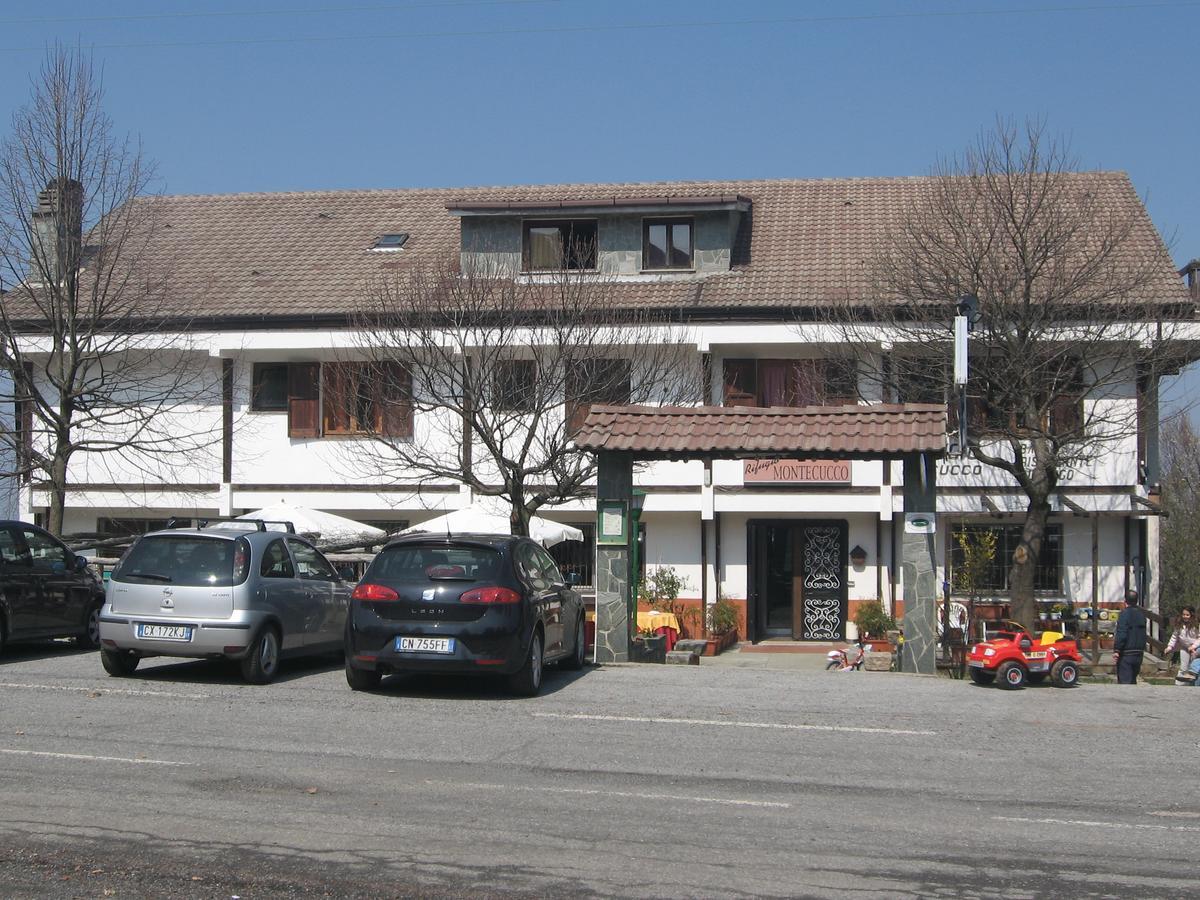 Albergo Rifugio Montecucco Piampaludo المظهر الخارجي الصورة